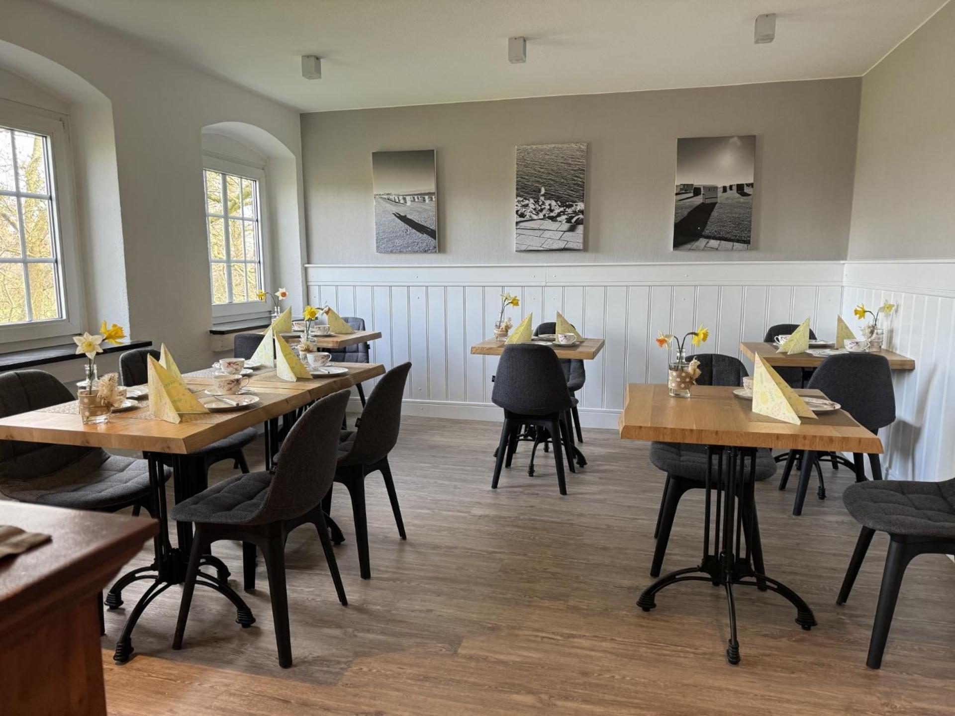Pension Nordwind Hedwigenkoog エクステリア 写真
