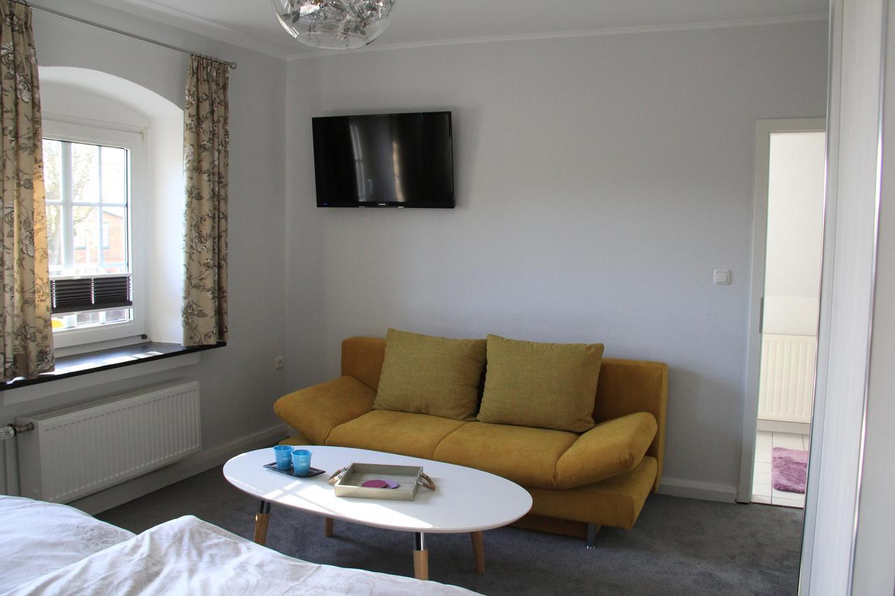 Pension Nordwind Hedwigenkoog エクステリア 写真